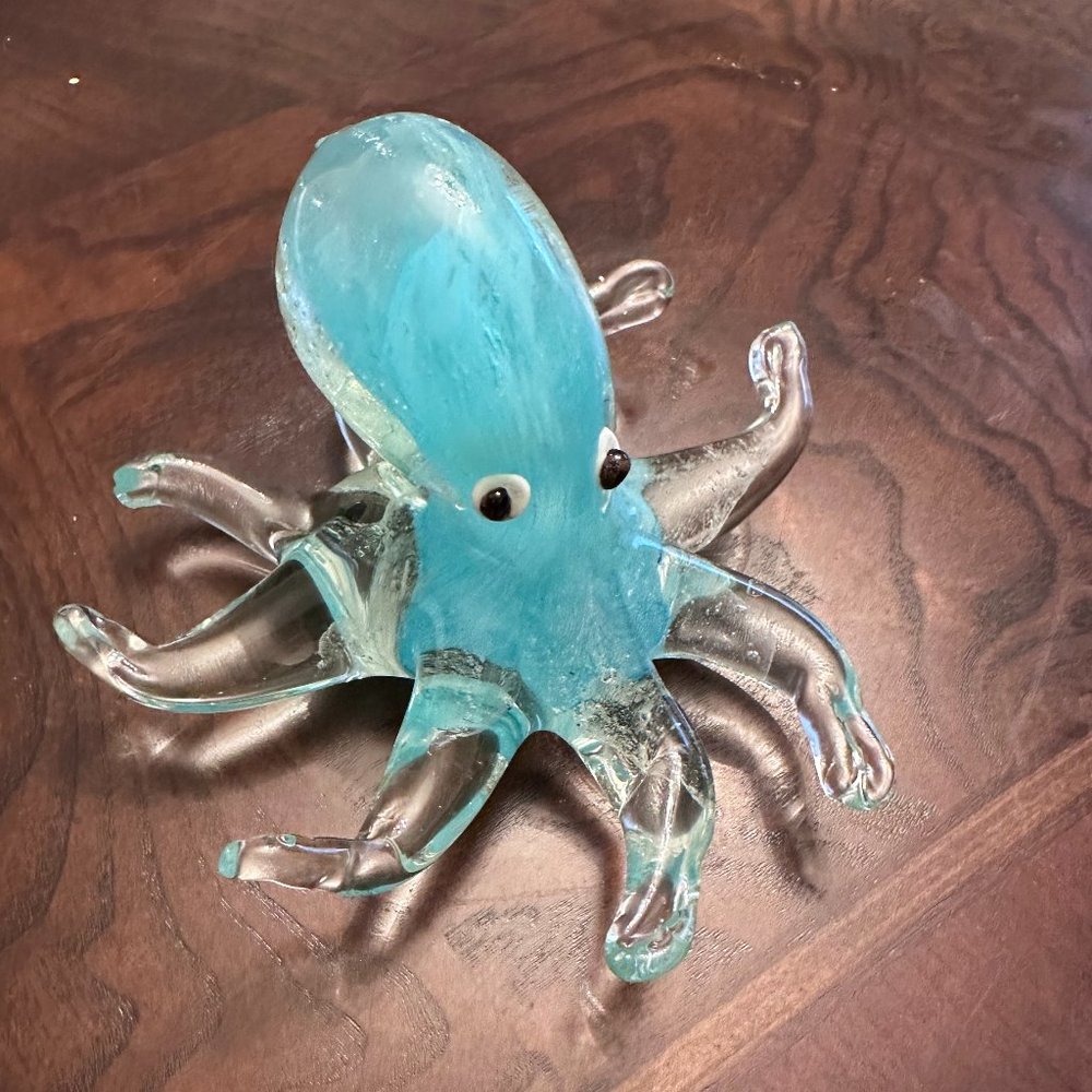 Beachcombers Coastal Glass Octopus Decor